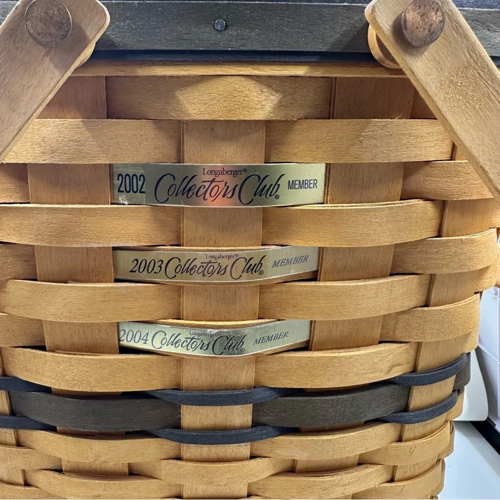Longaberger Collectors Club Membership Basket w/ Liner, & Tags 2002–2004 – Large